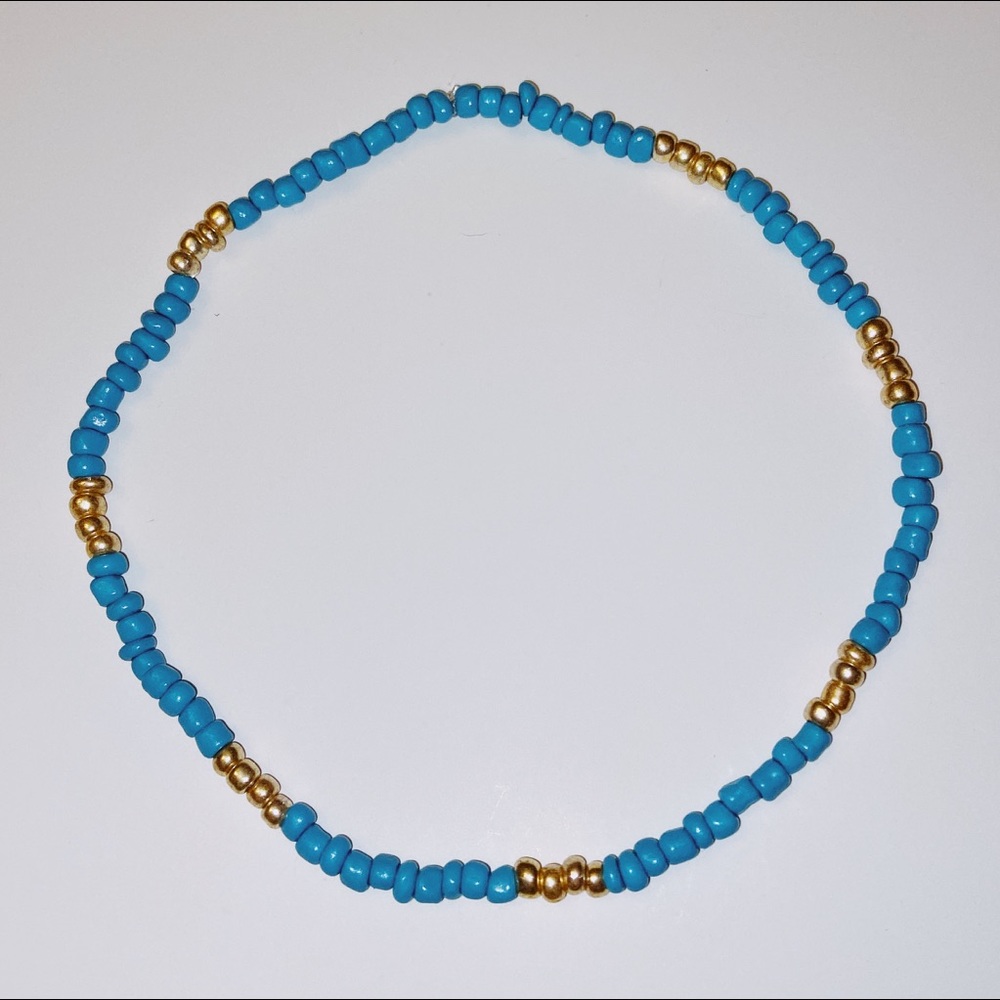 “VSCO” Turquoise And Gold Choker